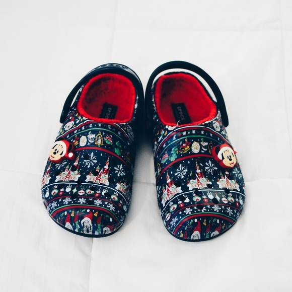 Disney Crocs - Picture 3 of 7